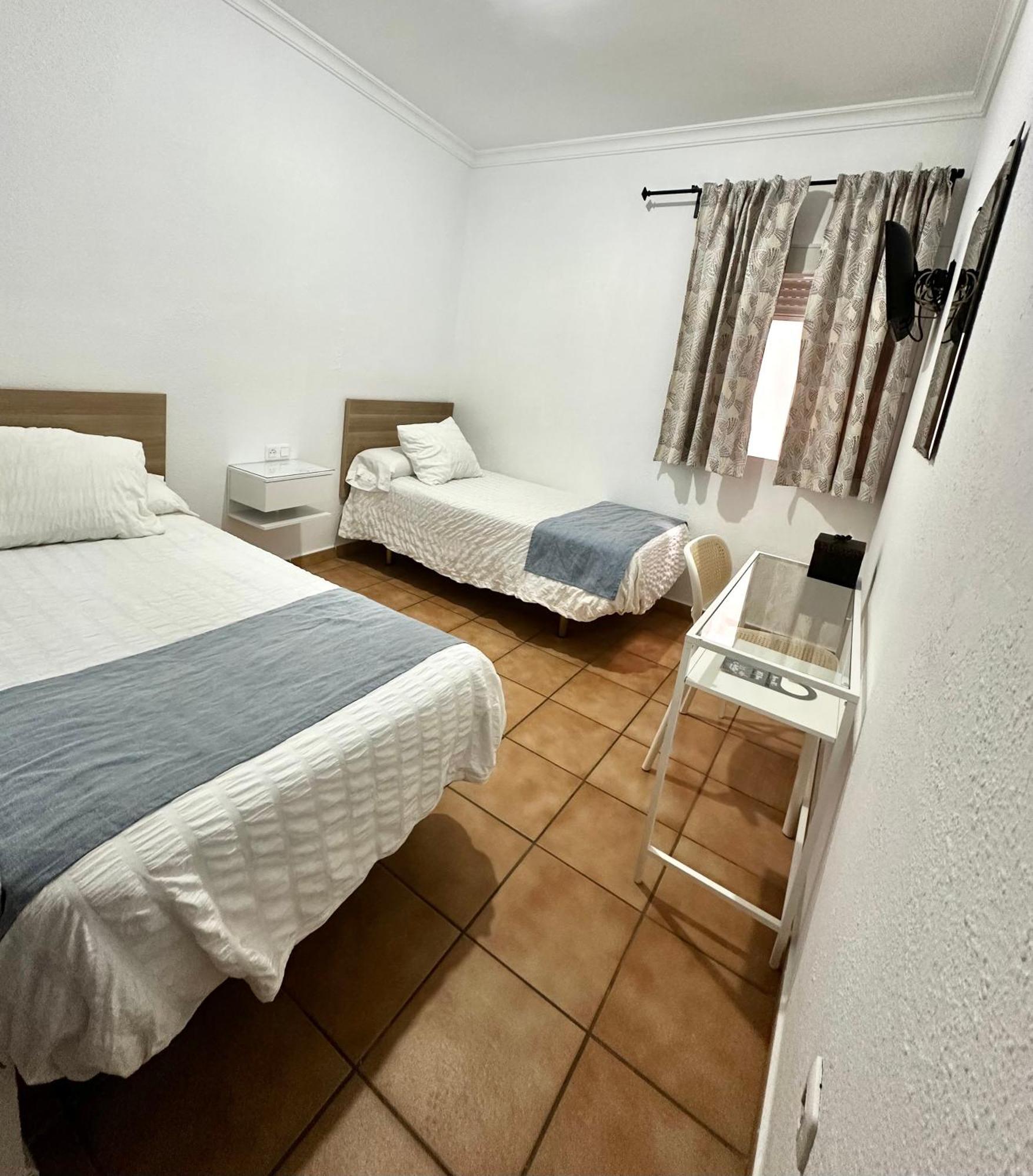 Hostal Mellizo Лебриха Экстерьер фото